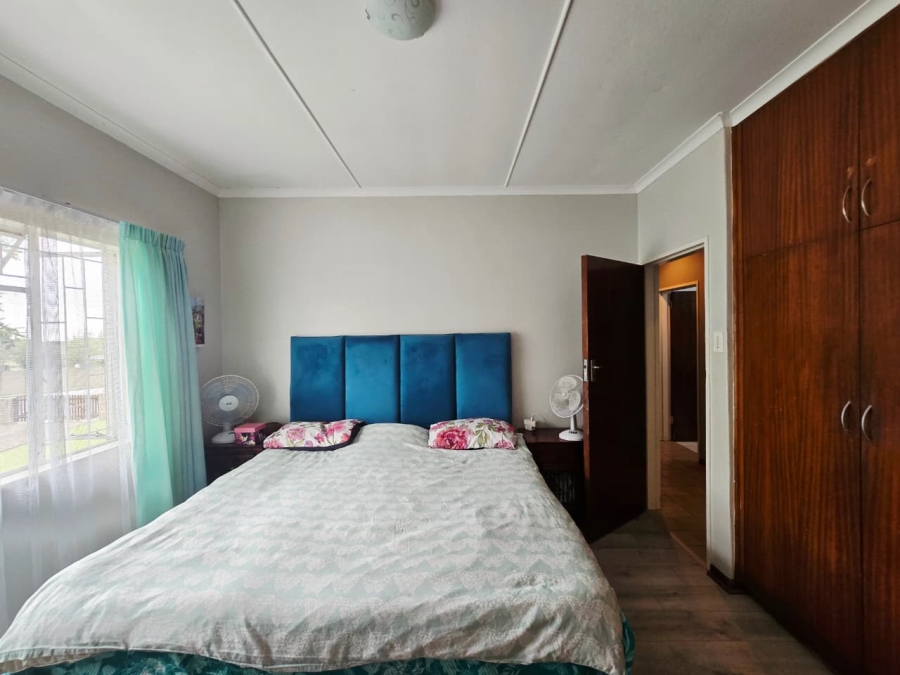 4 Bedroom Property for Sale in Blanco Western Cape